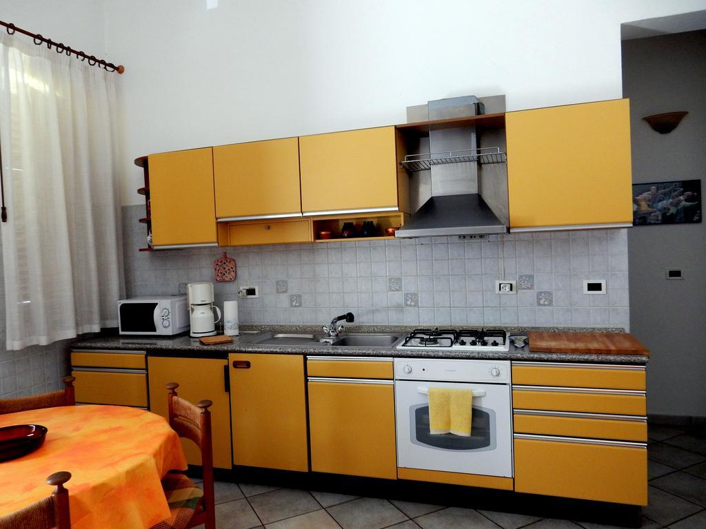 Apartament Terrasini Siracasa Pokój zdjęcie