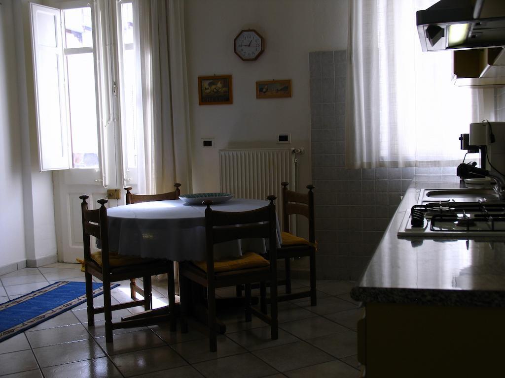 Apartament Terrasini Siracasa Pokój zdjęcie